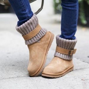 UGG Cassidee Grey Cableknit Sweater Boots